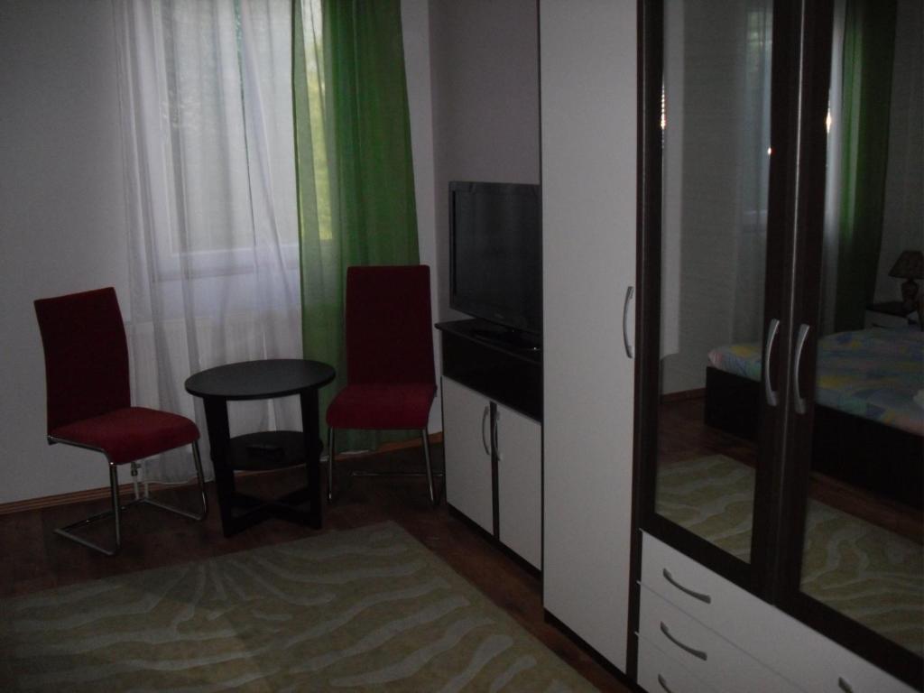 Tsc Pansion Hotel Sarajevo Room photo